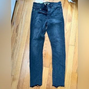 Sam Edelman THE STILETTO
HIGH RISE SKINNY grey jean size 26- worn once